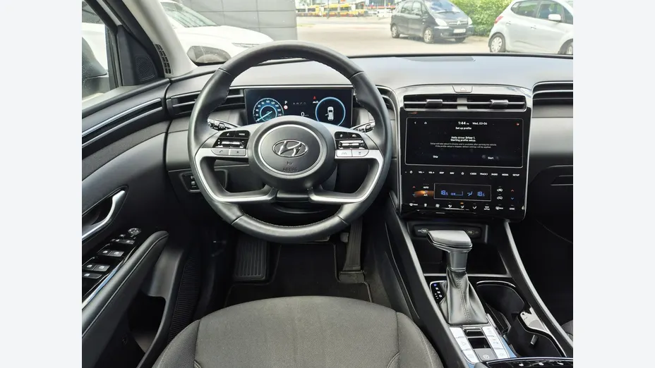 HYUNDAI Tucson -