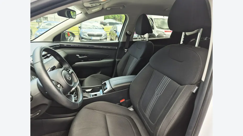 HYUNDAI Tucson -