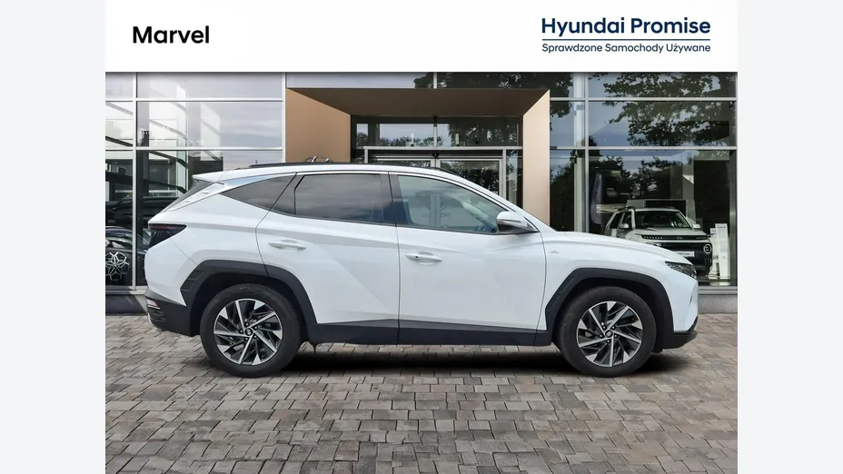 HYUNDAI Tucson -