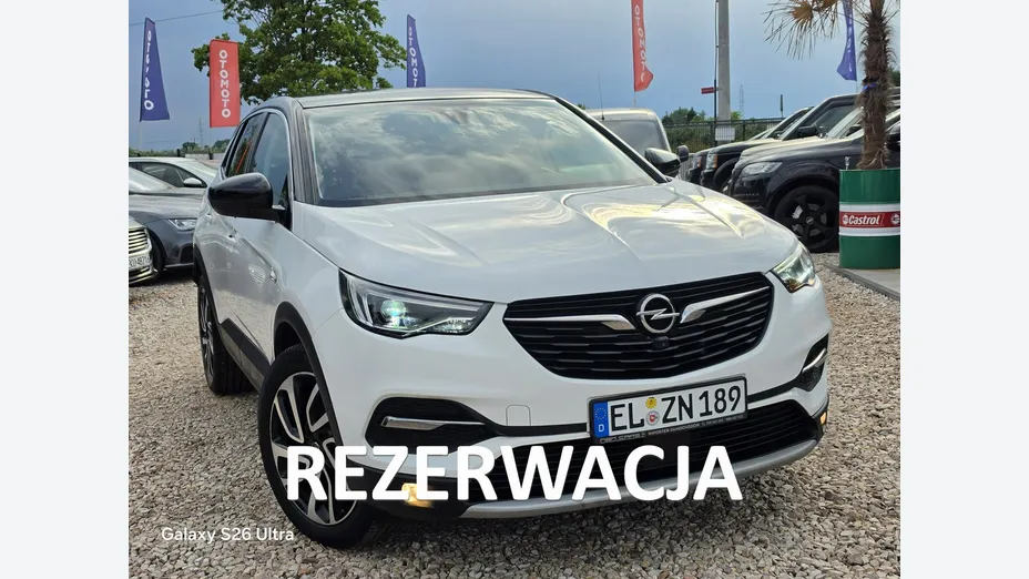 OPEL Grandland X -