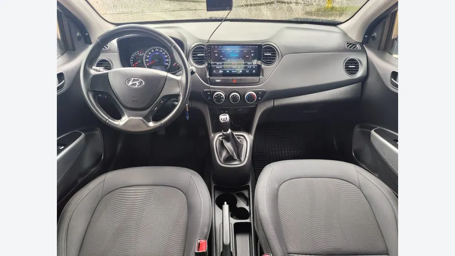 HYUNDAI i10 -