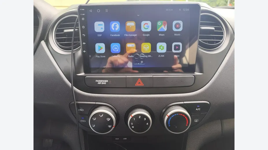HYUNDAI i10 -