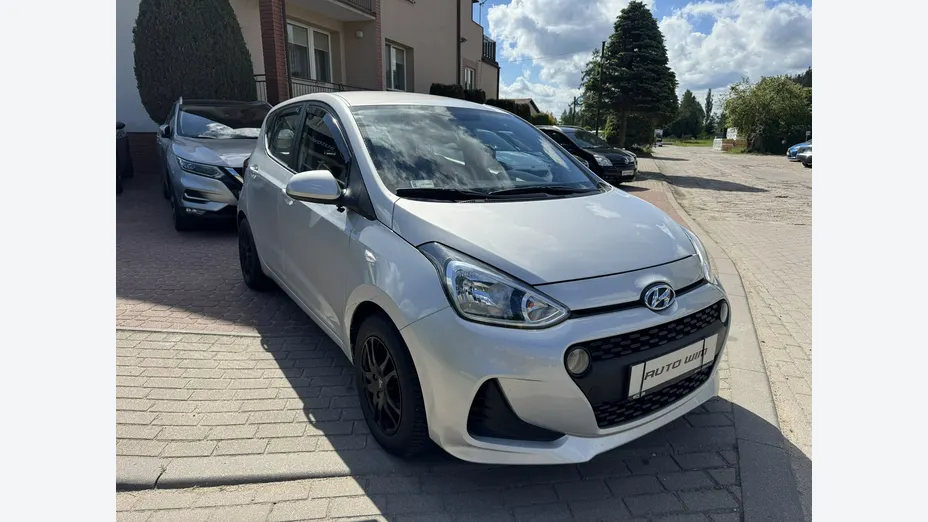 HYUNDAI i10 -