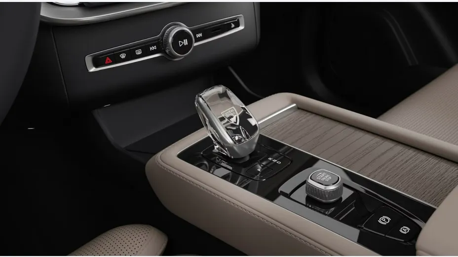 VOLVO XC90 -