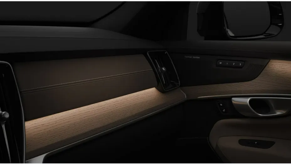 VOLVO XC90 -
