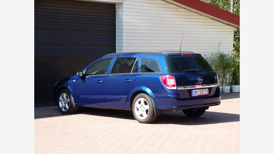OPEL Astra -