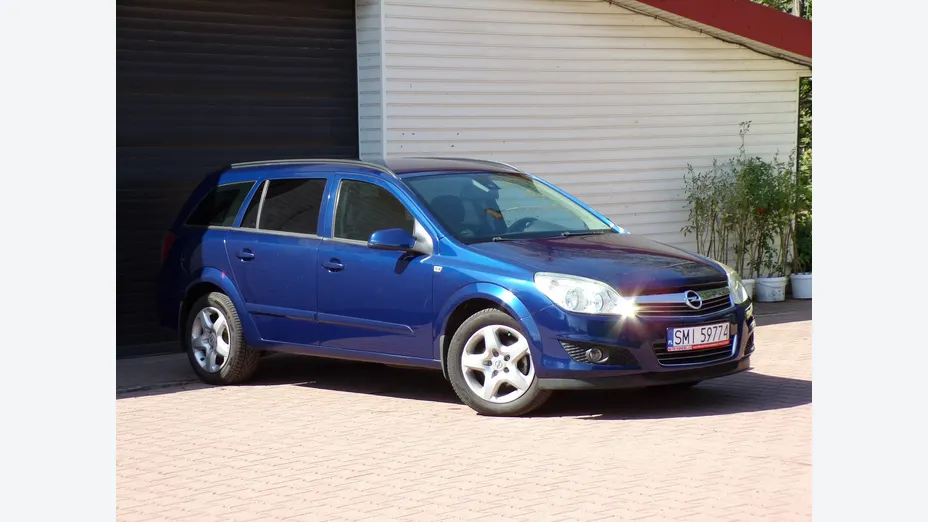 OPEL Astra -