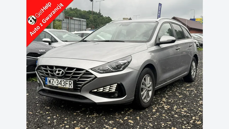 HYUNDAI i30 -