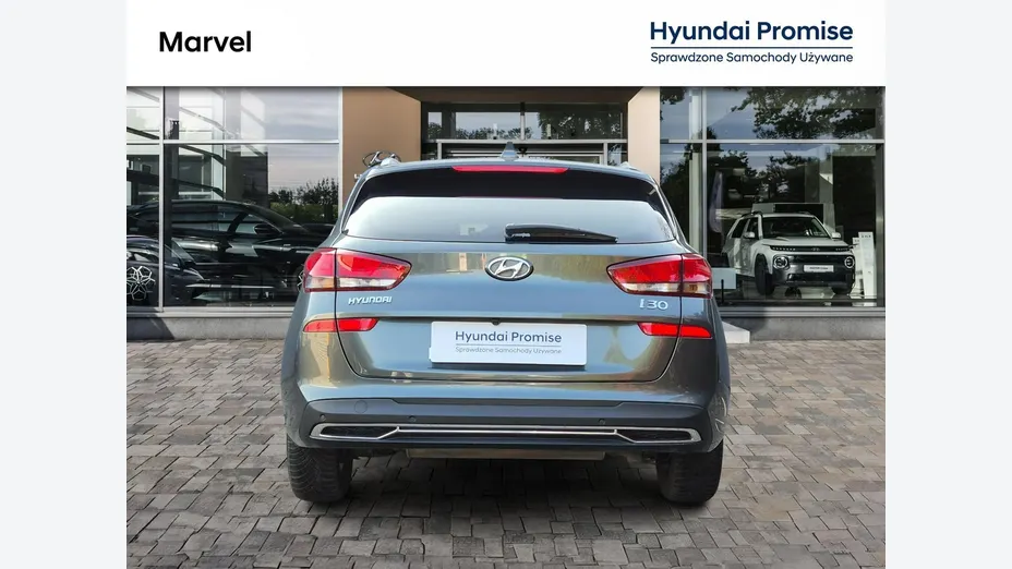 HYUNDAI i30 -