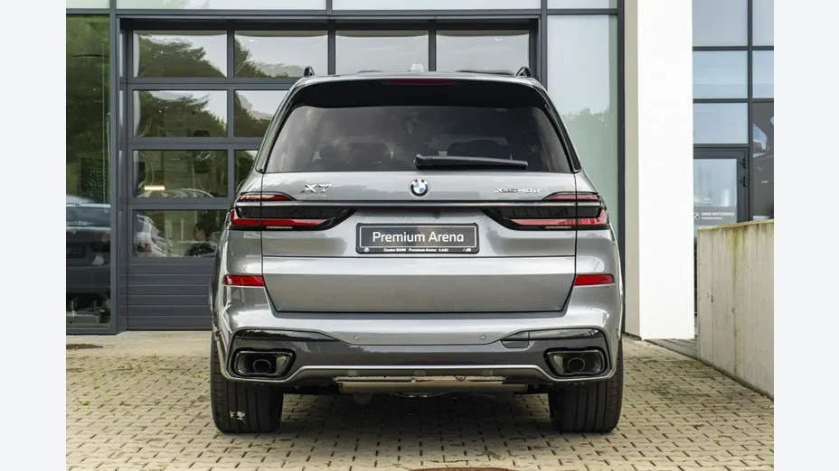 BMW X7 -