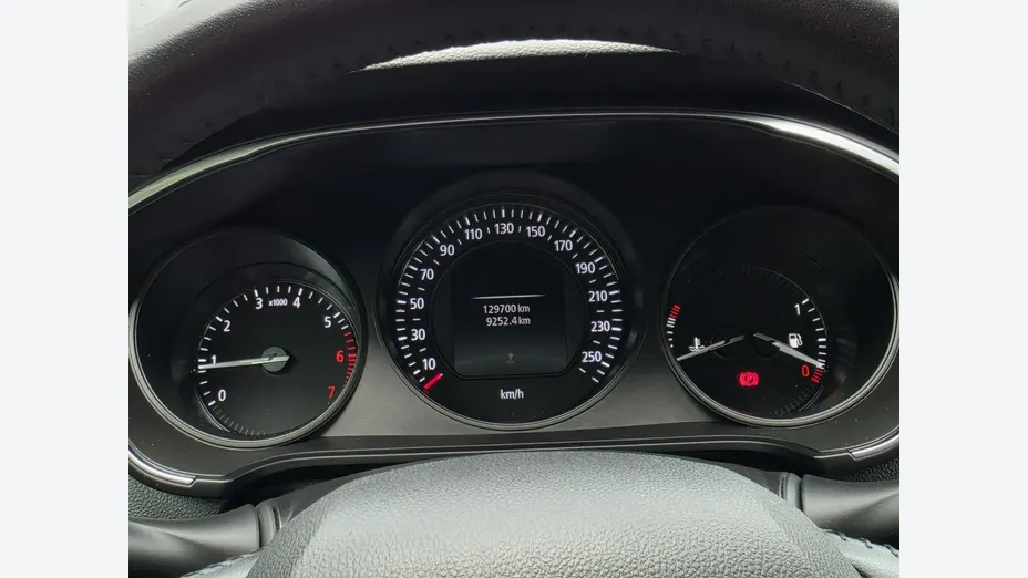 RENAULT Megane -