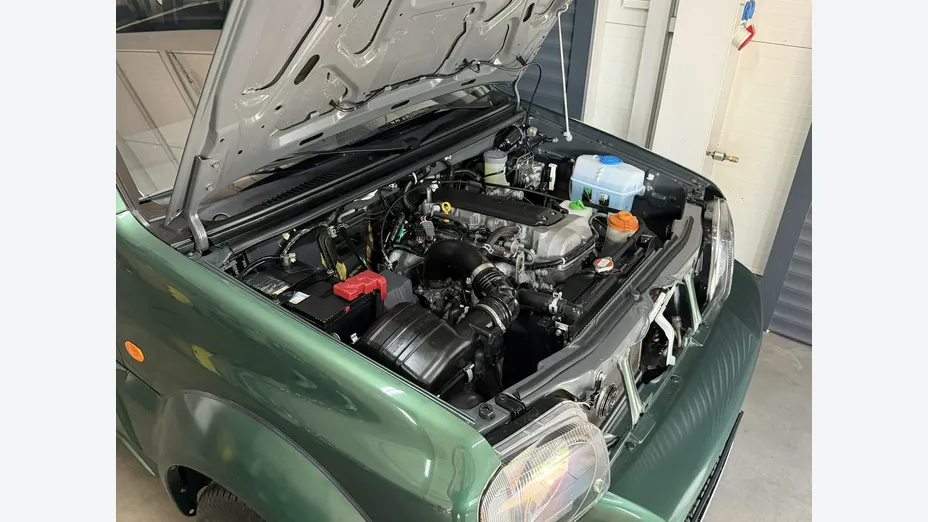 SUZUKI Jimny -