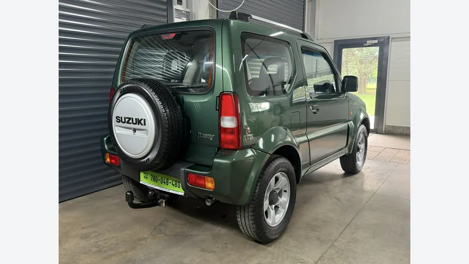 SUZUKI Jimny -