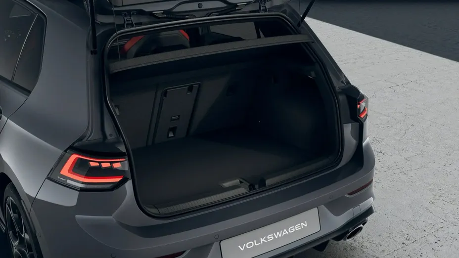 VOLKSWAGEN Golf -