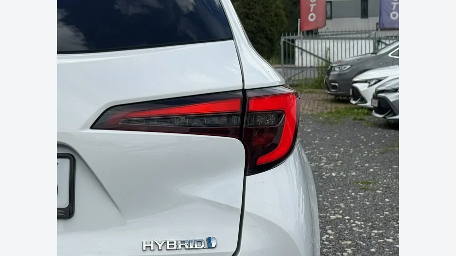TOYOTA Corolla -