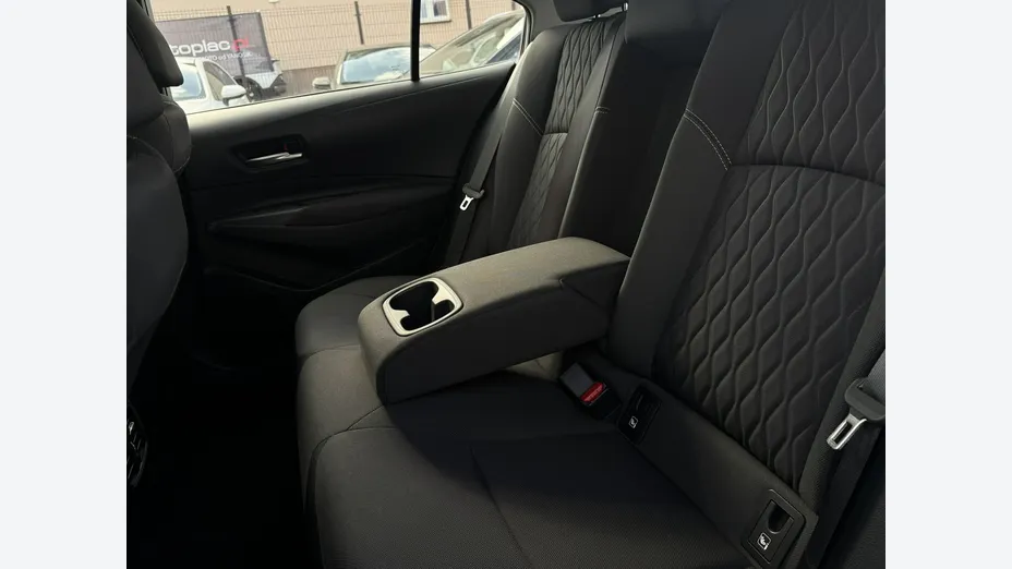 TOYOTA Corolla -