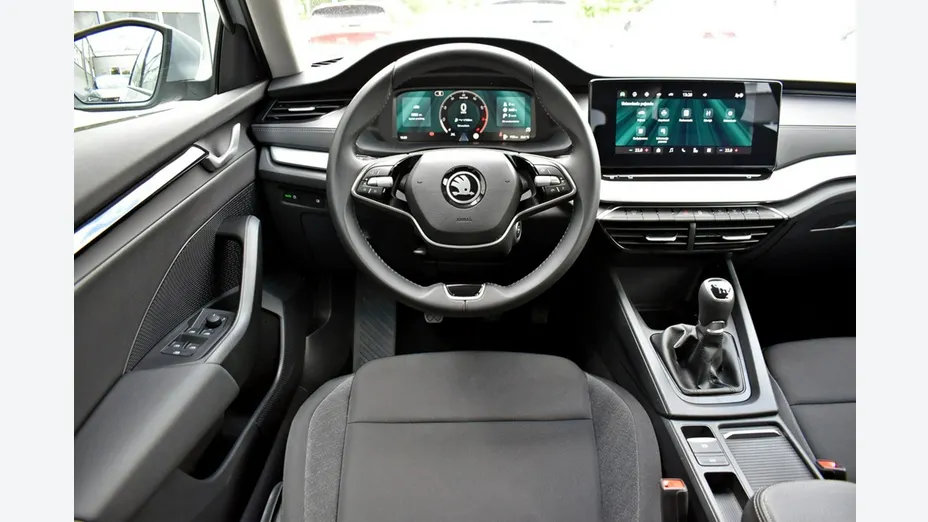 SKODA Octavia -