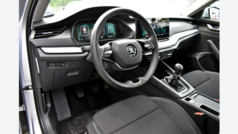 SKODA Octavia -