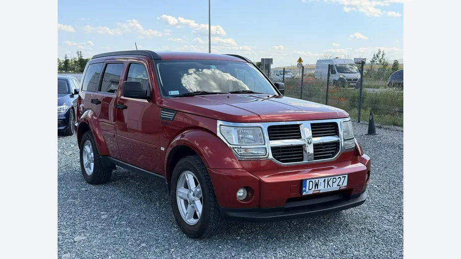 DODGE Nitro -