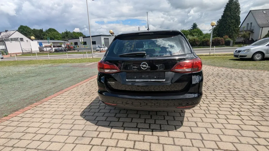 OPEL Astra -