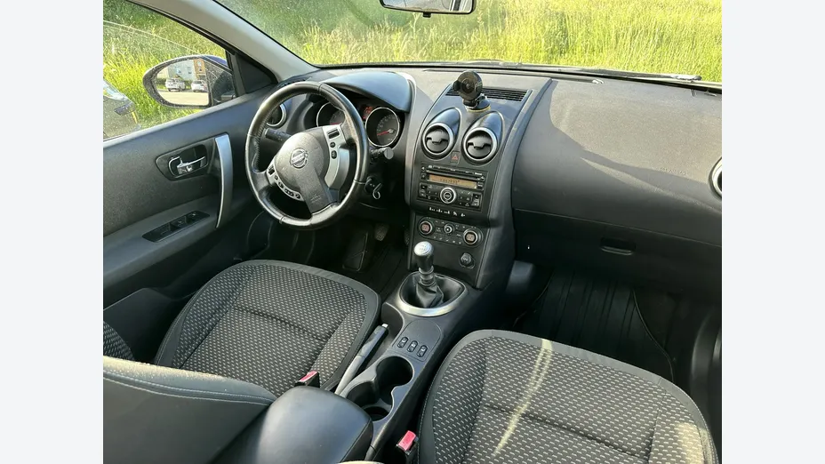 NISSAN Qashqai+2 -
