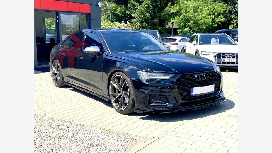 AUDI A6 -