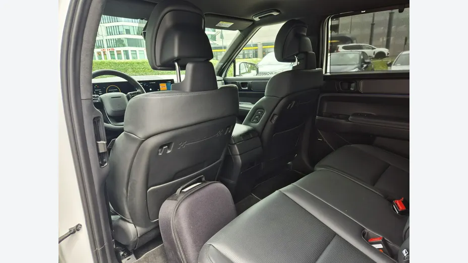 HYUNDAI Santa Fe -
