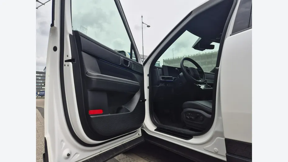 HYUNDAI Santa Fe -
