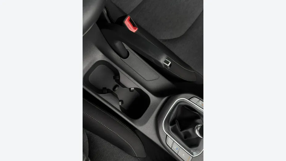 HYUNDAI i30 -