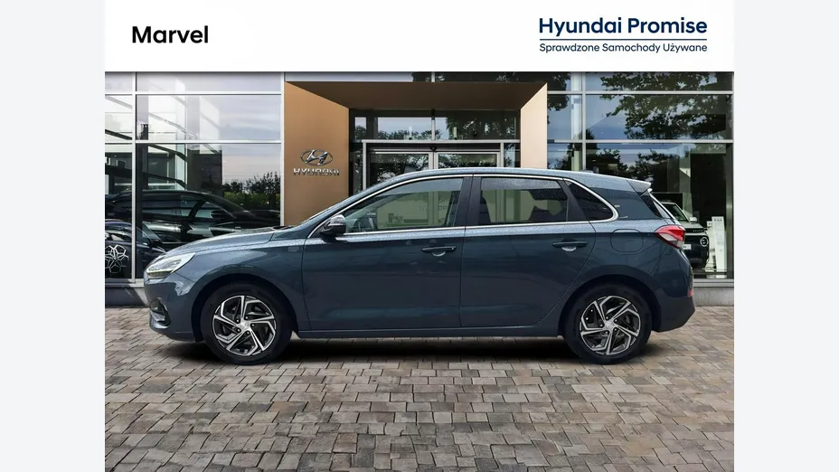 HYUNDAI i30 -