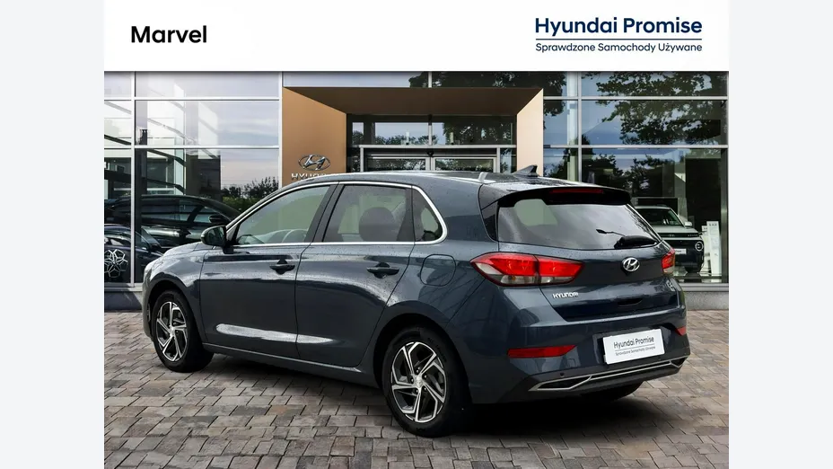 HYUNDAI i30 -