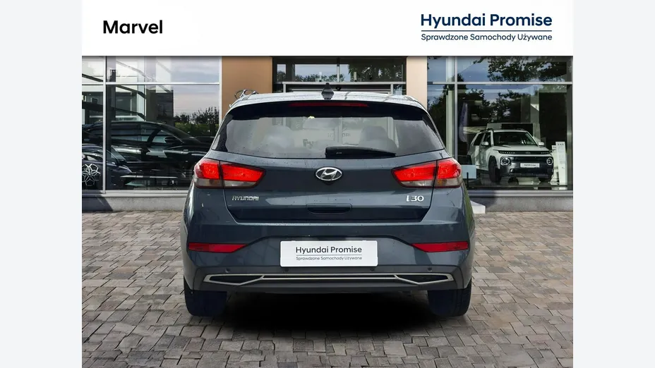 HYUNDAI i30 -
