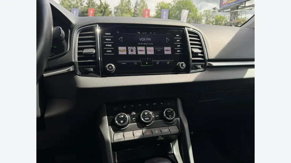 SKODA Karoq -