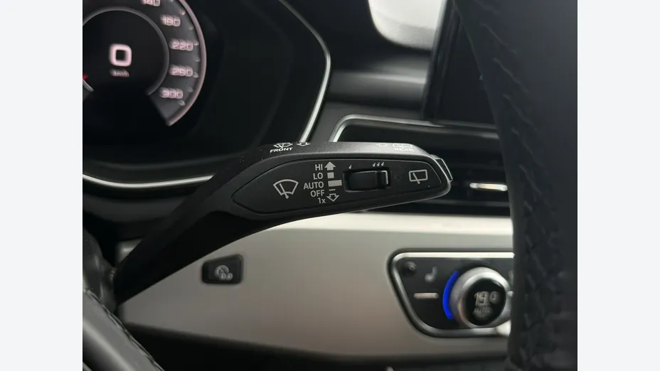 AUDI A4 Avant -
