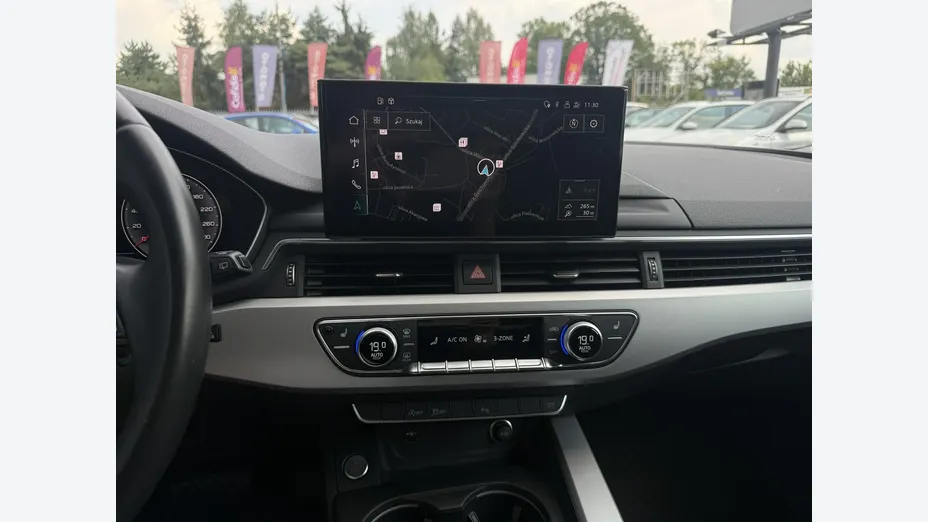 AUDI A4 Avant -