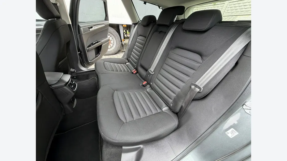 FORD Mondeo -
