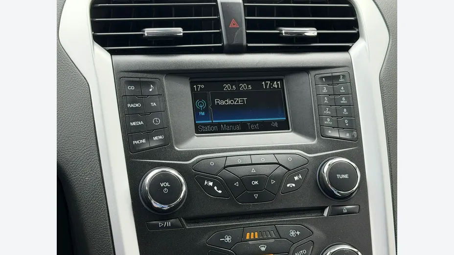 FORD Mondeo -