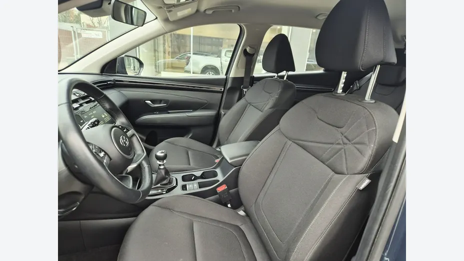 HYUNDAI Tucson -