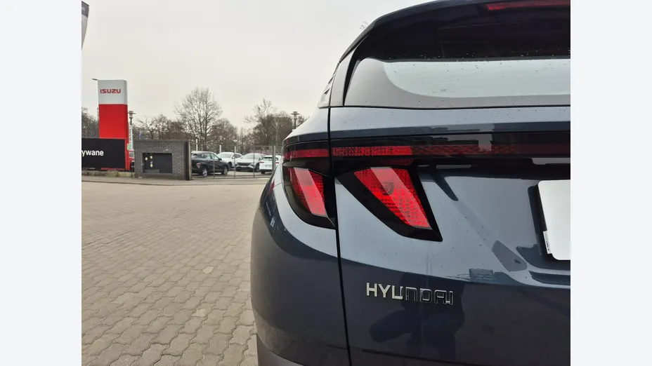 HYUNDAI Tucson -