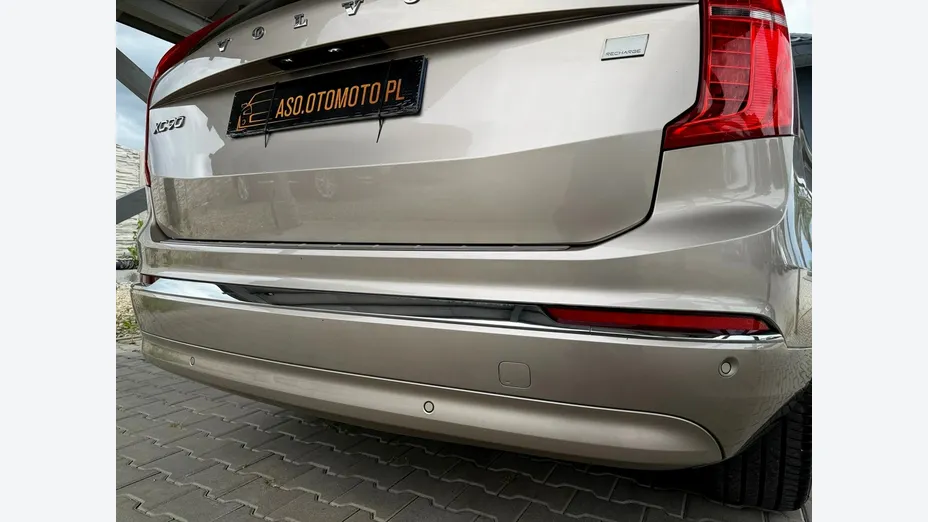VOLVO XC90 -