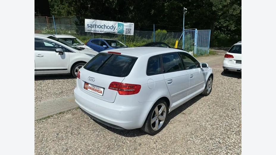 AUDI A4 -
