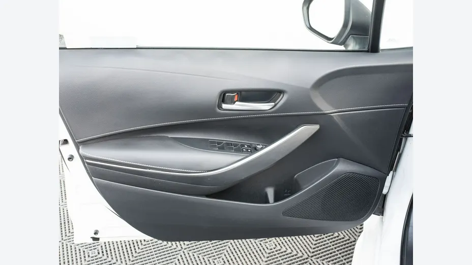 TOYOTA Corolla -