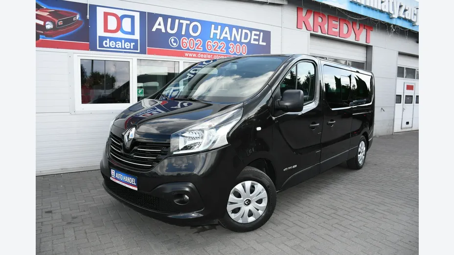 RENAULT Trafic -
