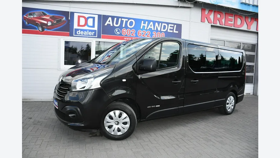 RENAULT Trafic -
