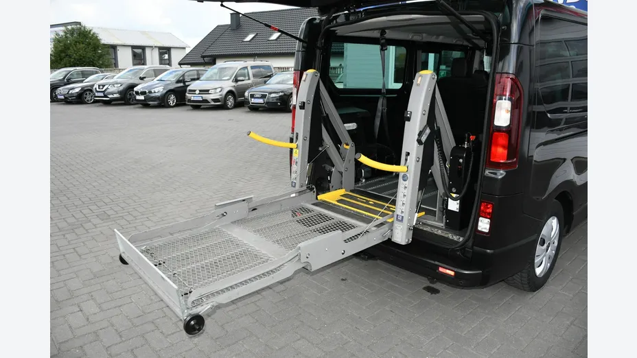 RENAULT Trafic -