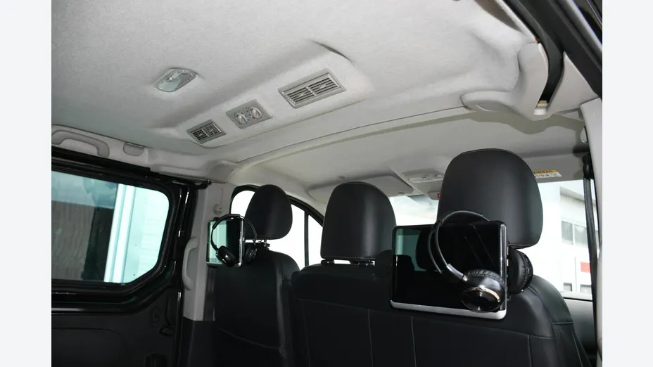 RENAULT Trafic -