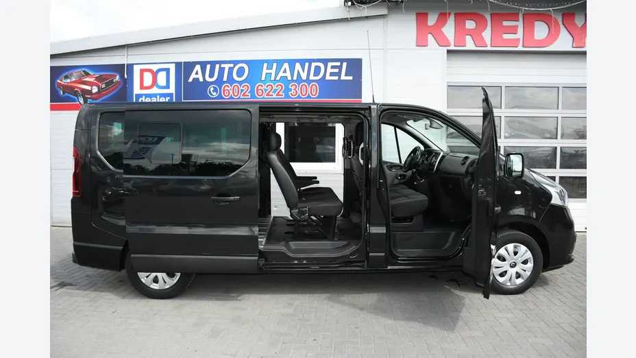RENAULT Trafic -