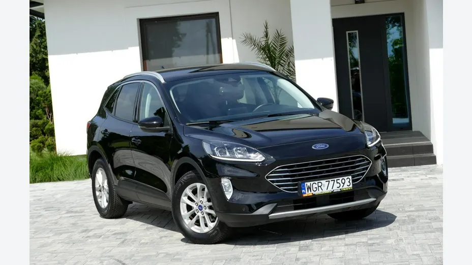 FORD Kuga -