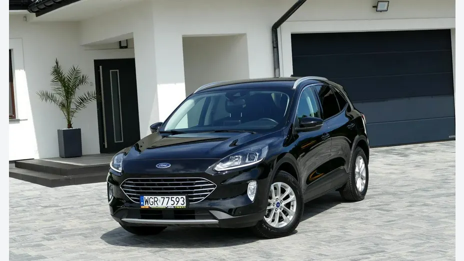 FORD Kuga -