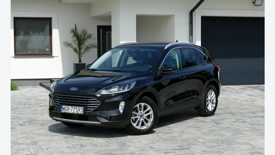 FORD Kuga -